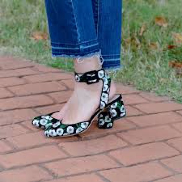 Loeffler Randall Embroidered Green Black Floral Block Heel Sandals 8 - Picture 1 of 9